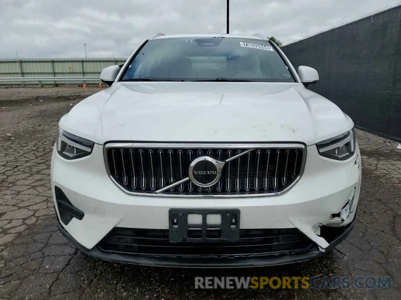 5 Photograph of a damaged car YV4L12UK9R2343051 VOLVO XC40 CORE 2024