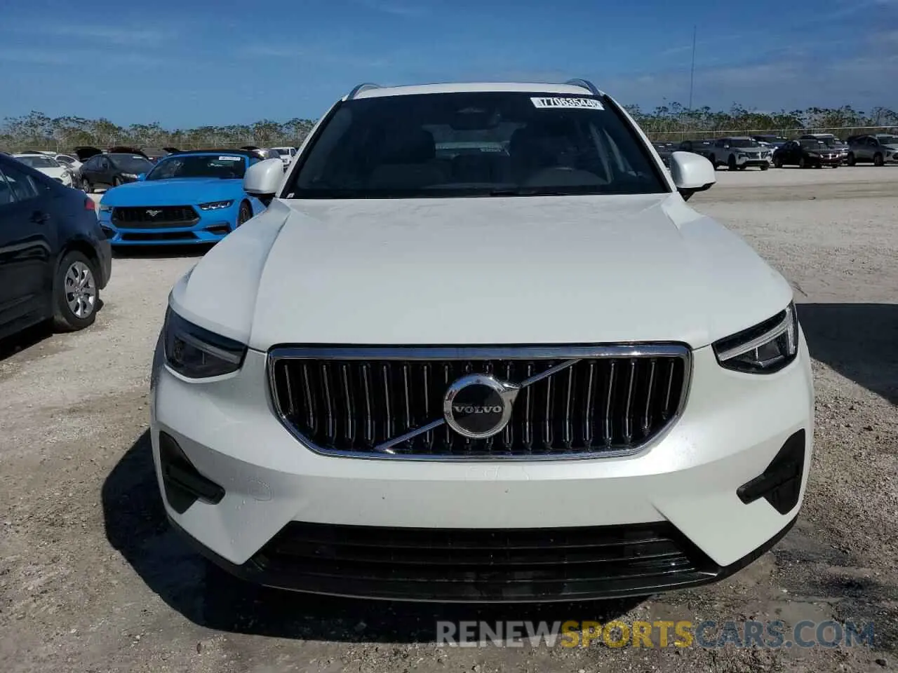 5 Photograph of a damaged car YV4L12UJ0S2472907 VOLVO XC40 CORE 2025