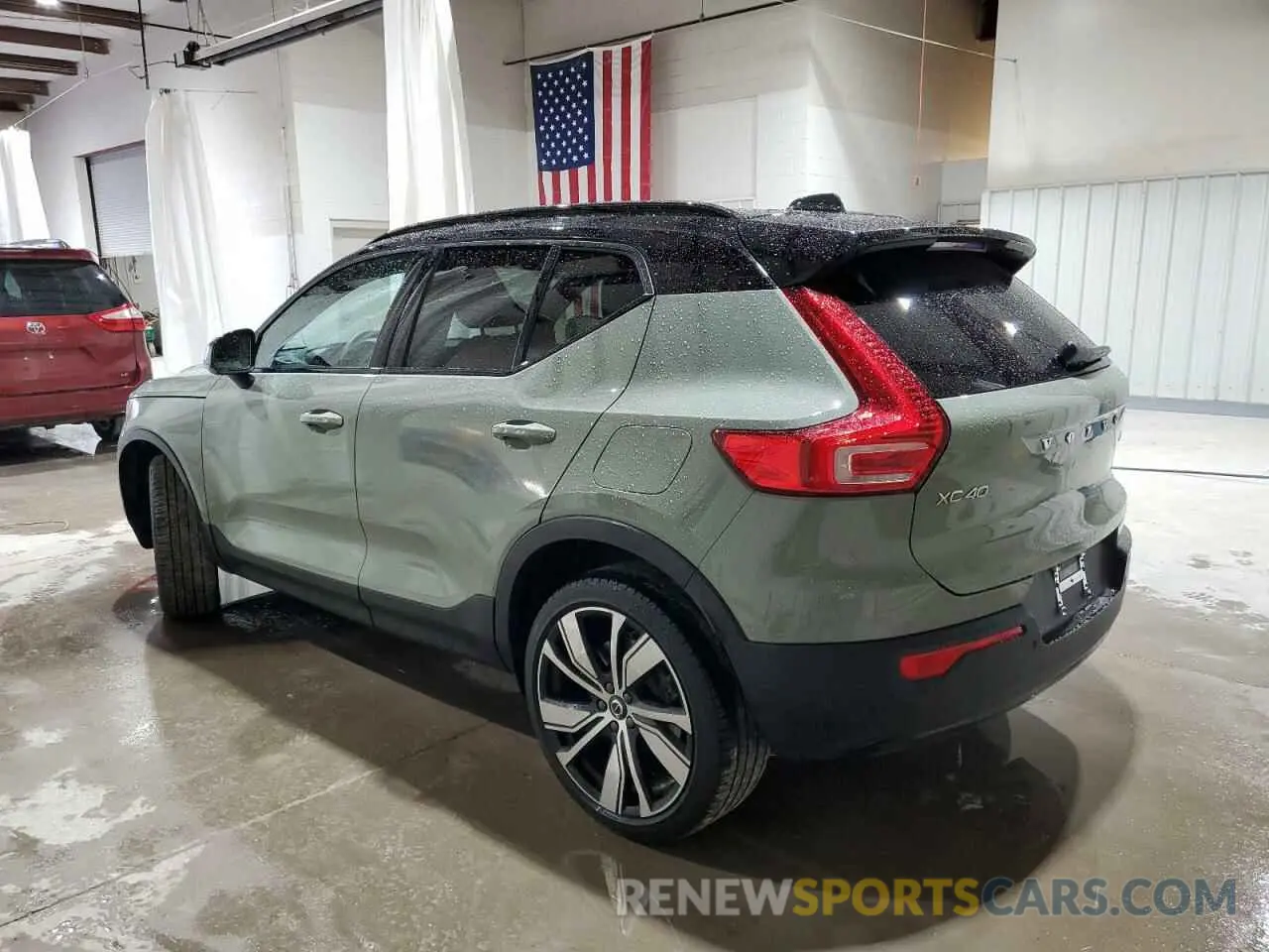 2 Photograph of a damaged car YV4ED3UB9N2762033 VOLVO XC40 P8 RE 2022