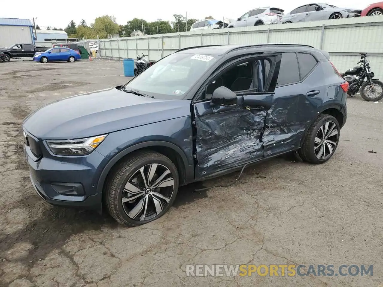 1 Photograph of a damaged car YV4ED3UBXN2749811 VOLVO XC40 P8 RE 2022