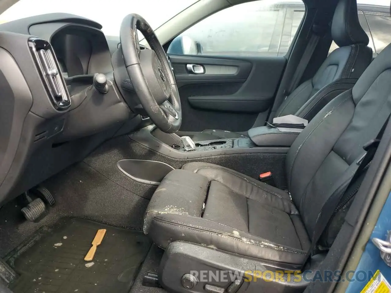 7 Photograph of a damaged car YV4K92HN7P2917040 VOLVO XC40 PLUS 2023