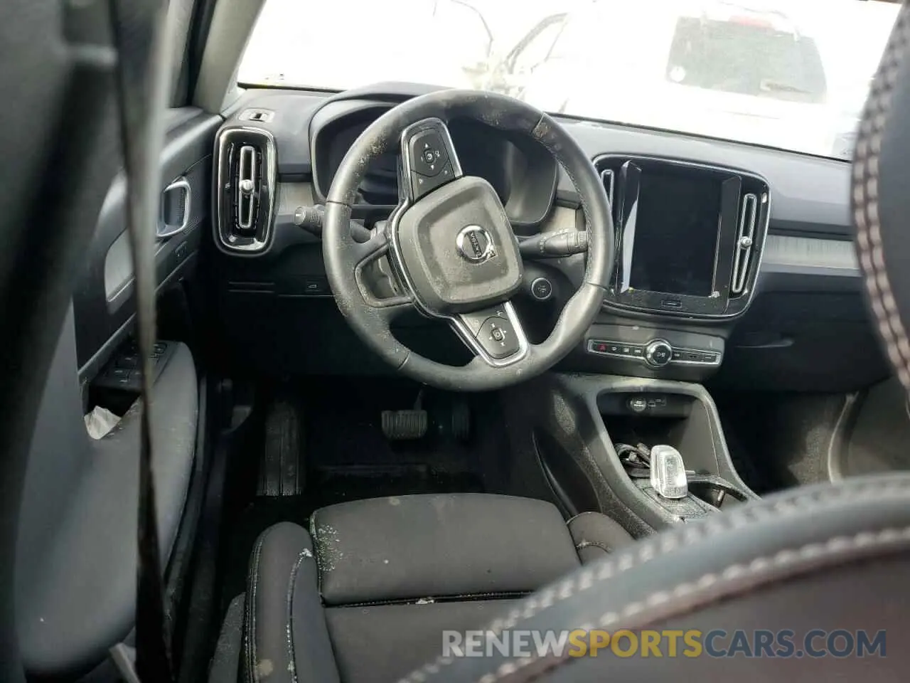 8 Photograph of a damaged car YV4K92HN7P2917040 VOLVO XC40 PLUS 2023