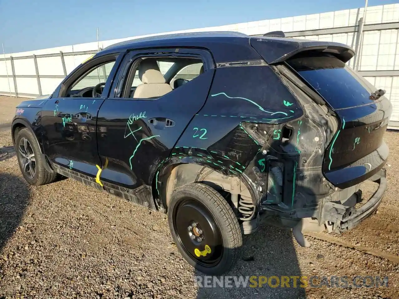 2 Photograph of a damaged car YV4L12UE4P2069944 VOLVO XC40 PLUS 2023