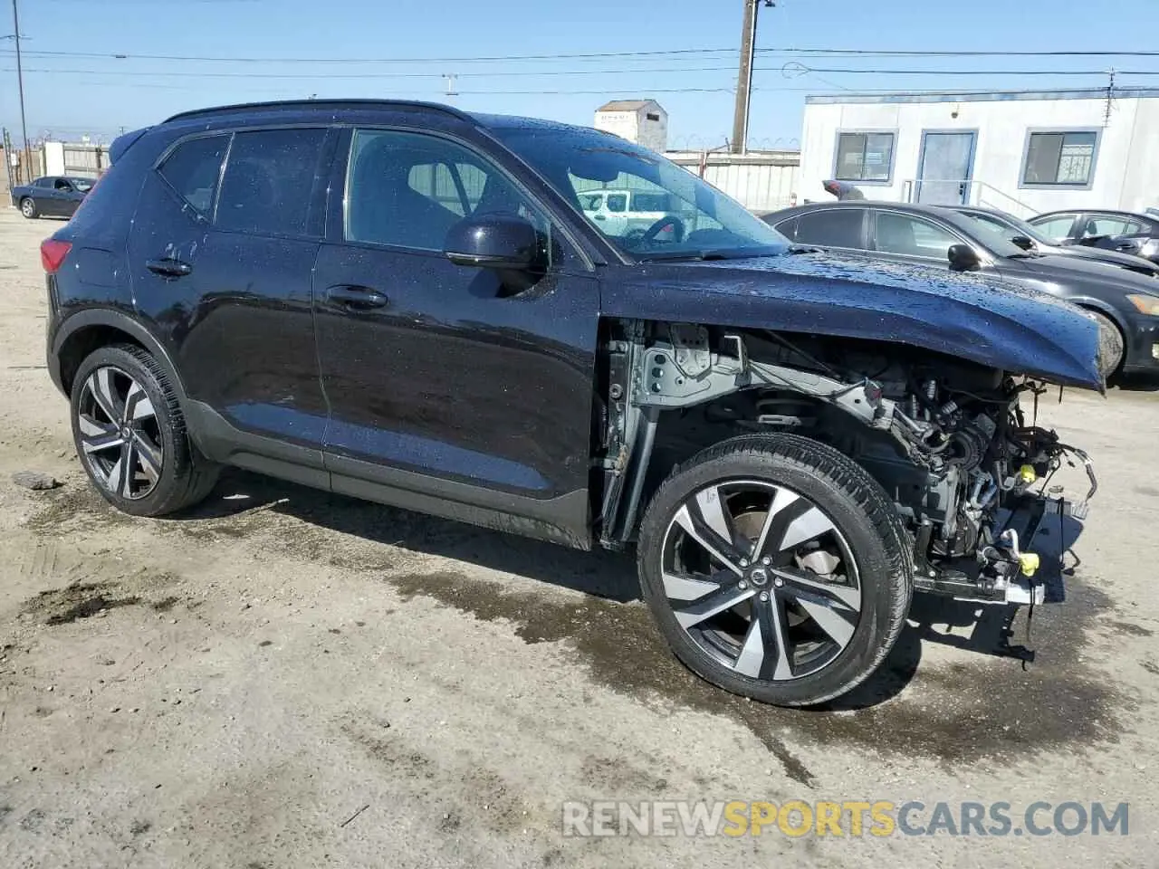 4 Photograph of a damaged car YV4L12UL0P2052668 VOLVO XC40 PLUS 2023