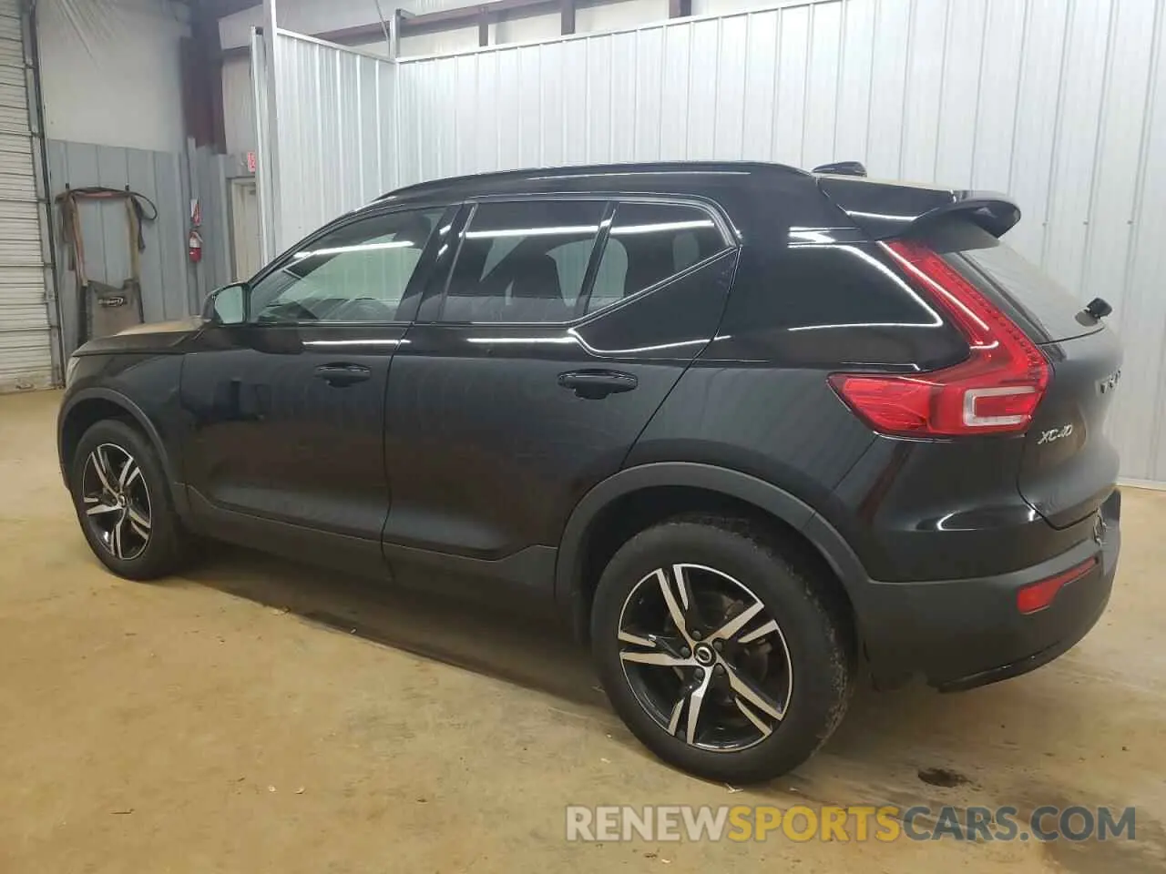 2 Photograph of a damaged car YV4L12UL4P2967328 VOLVO XC40 PLUS 2023