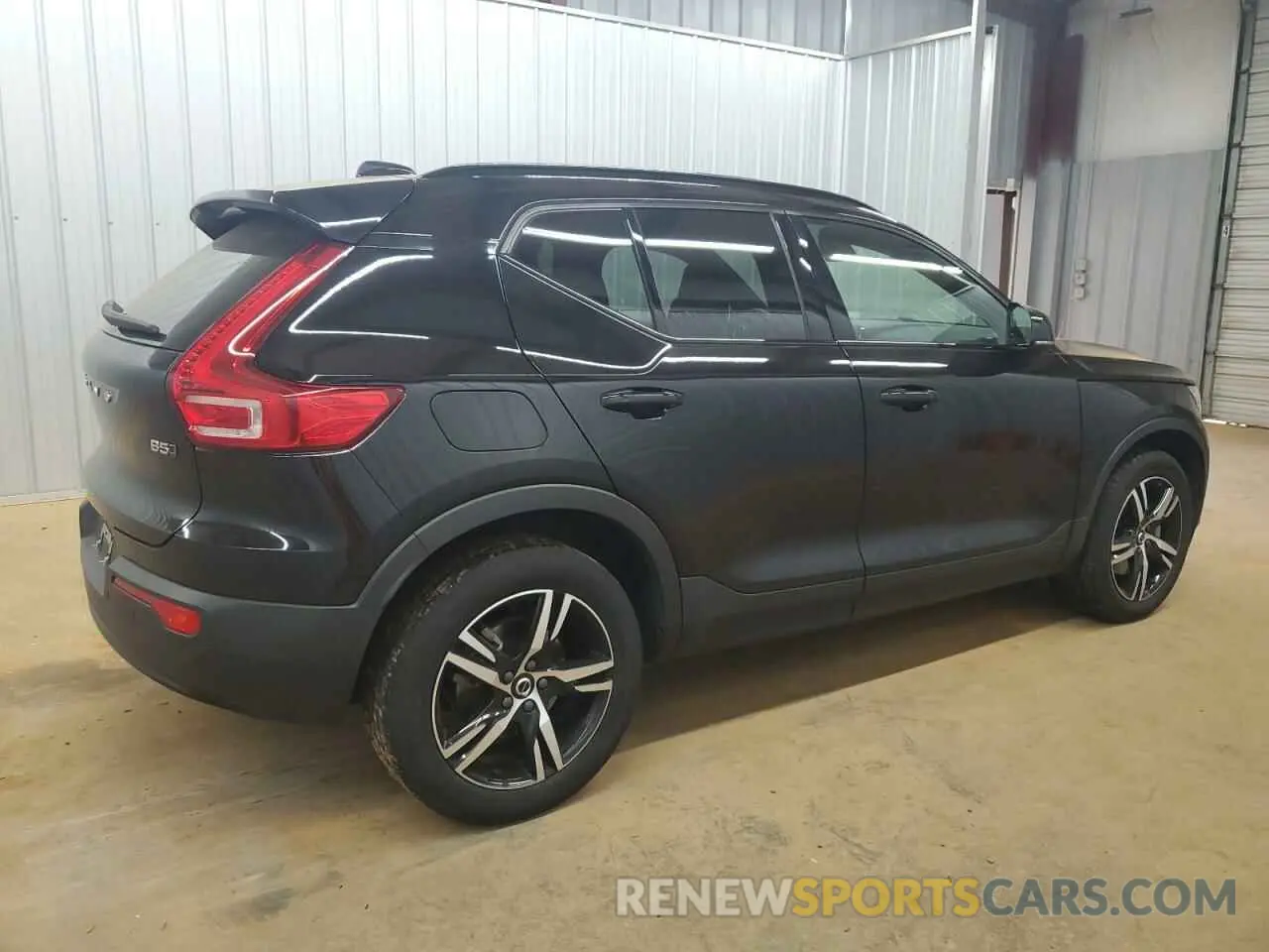 3 Photograph of a damaged car YV4L12UL4P2967328 VOLVO XC40 PLUS 2023