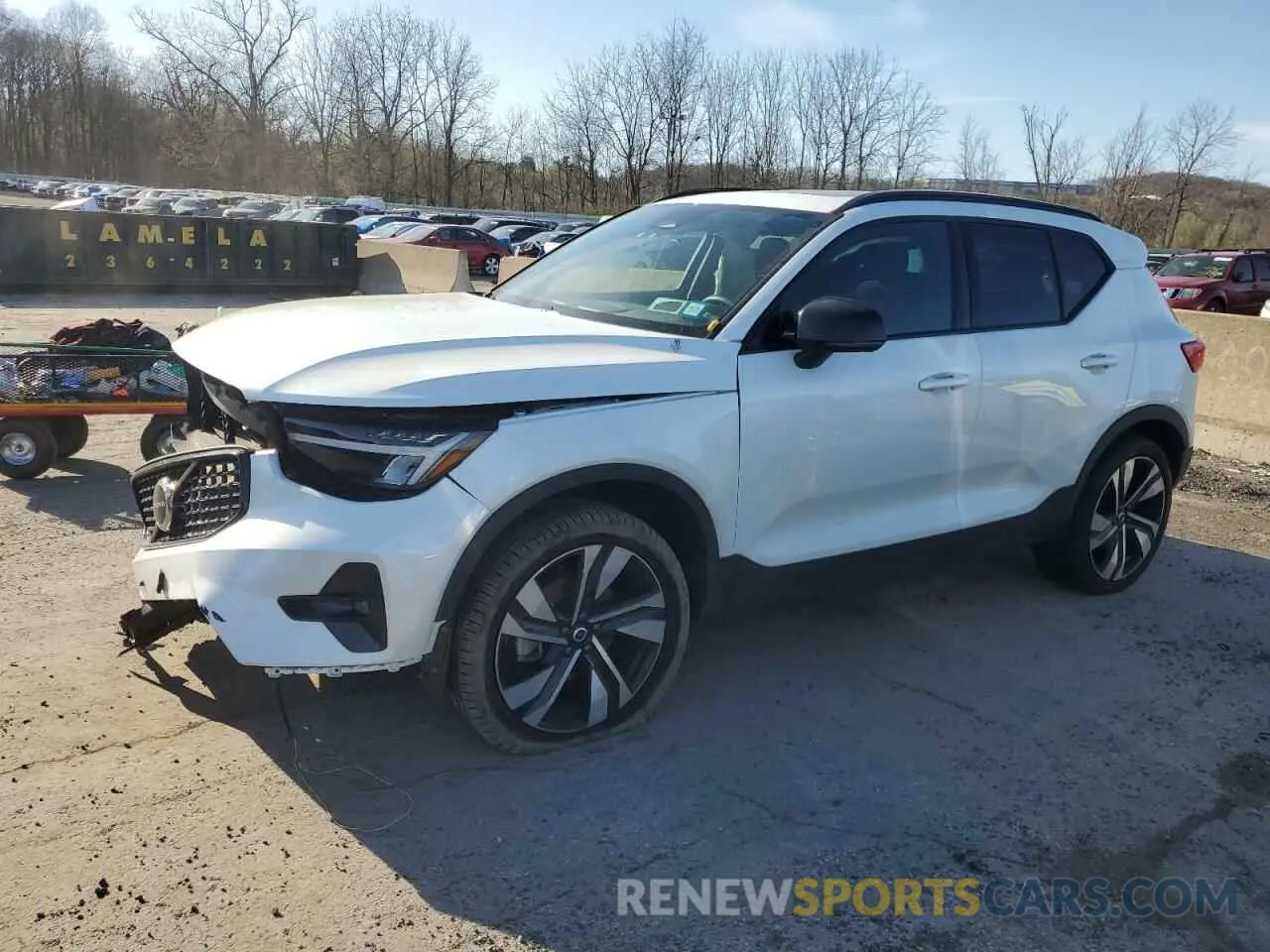 1 Photograph of a damaged car YV4L12UW4P2051131 VOLVO XC40 PLUS 2023
