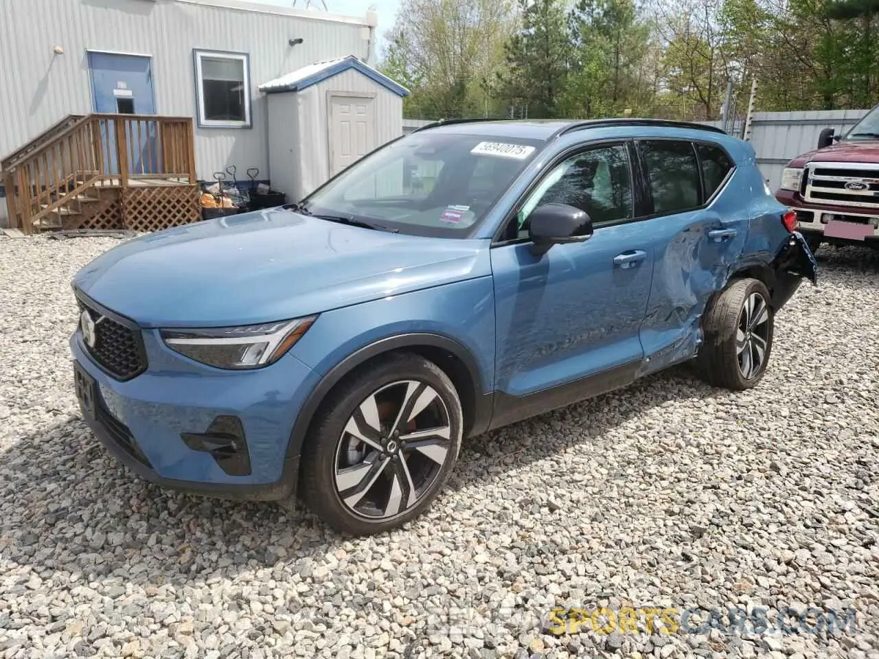 1 Photograph of a damaged car YV4L12UW4P2961894 VOLVO XC40 PLUS 2023