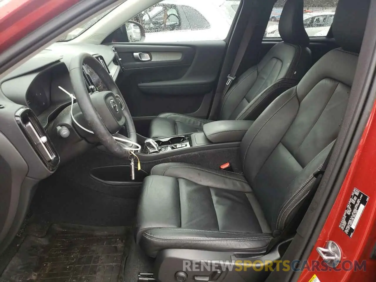 7 Photograph of a damaged car YV4L12UW5P2071775 VOLVO XC40 PLUS 2023