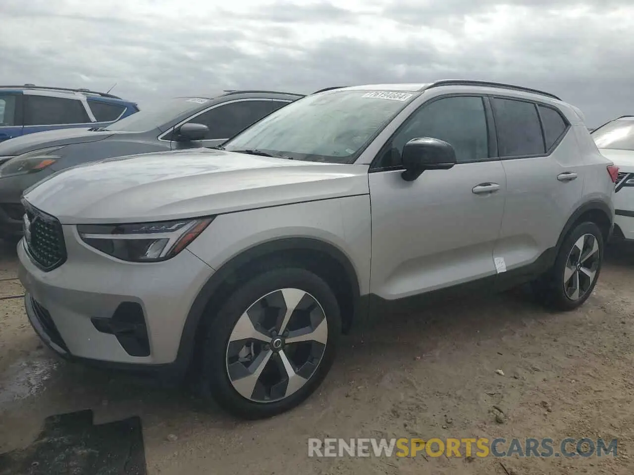 1 Photograph of a damaged car YV4L12UW6P2064530 VOLVO XC40 PLUS 2023