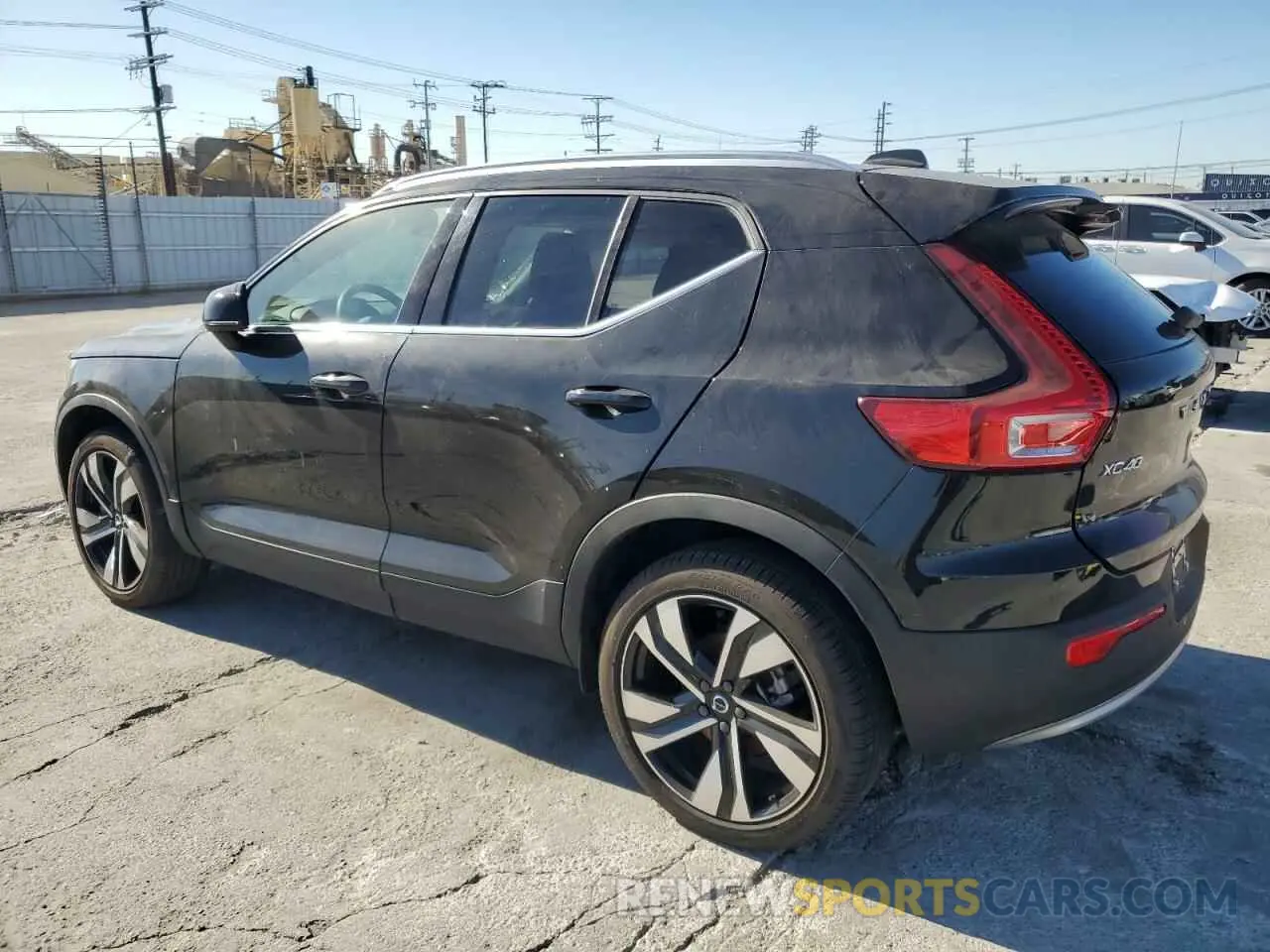 2 Photograph of a damaged car YV4L12UE0R2215081 VOLVO XC40 PLUS 2024