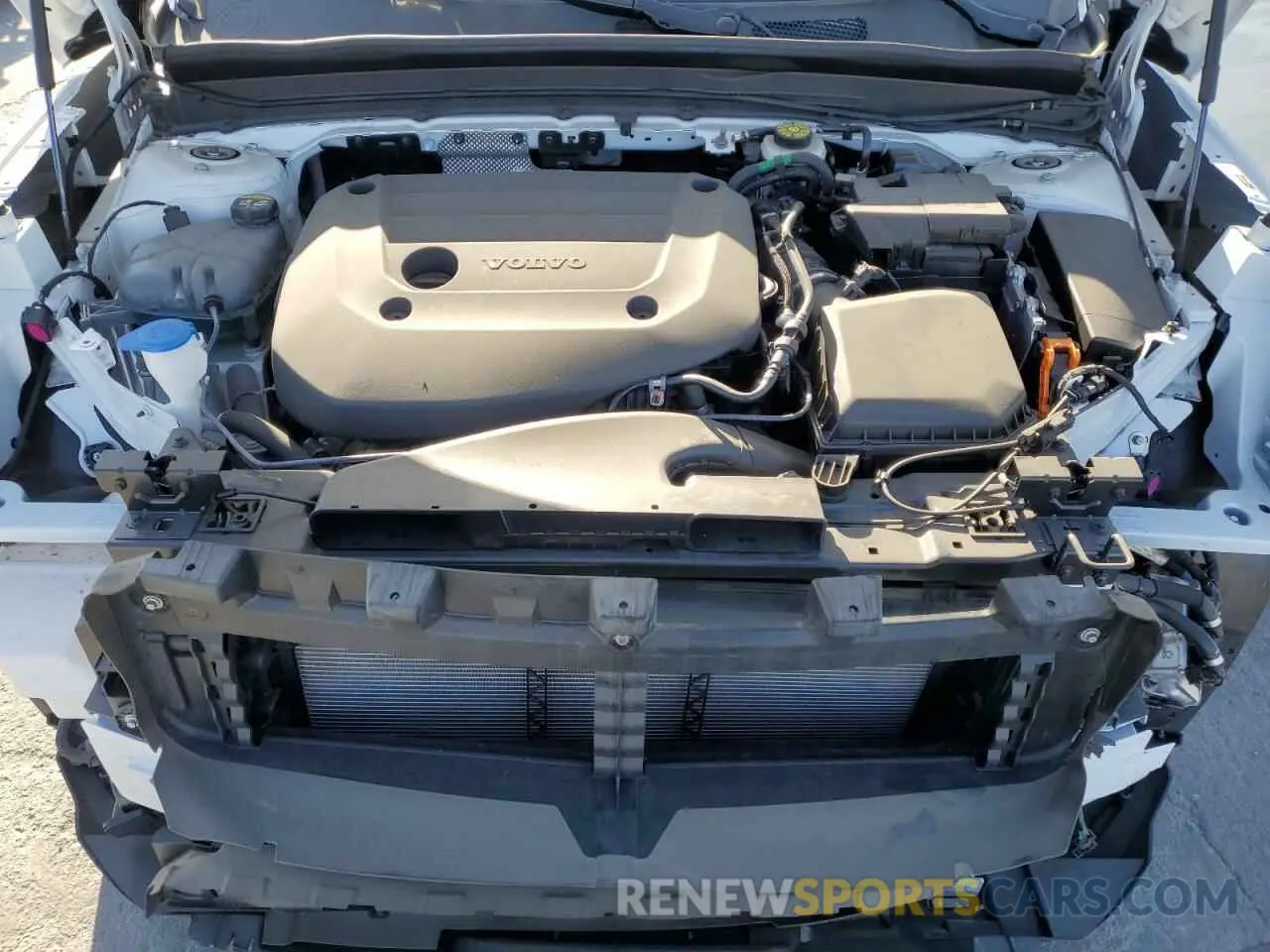 13 Photograph of a damaged car YV4L12UE2R2343984 VOLVO XC40 PLUS 2024