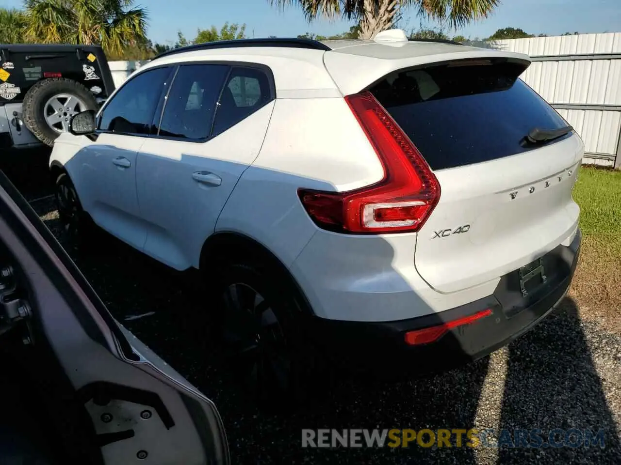 2 Photograph of a damaged car YV4L12UL5R2202695 VOLVO XC40 PLUS 2024