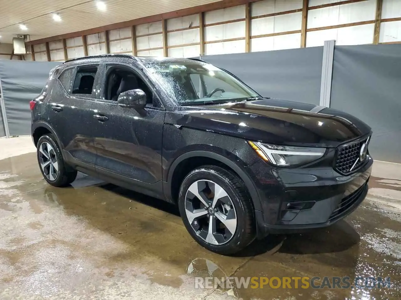 4 Photograph of a damaged car YV4L12UL8R2329506 VOLVO XC40 PLUS 2024