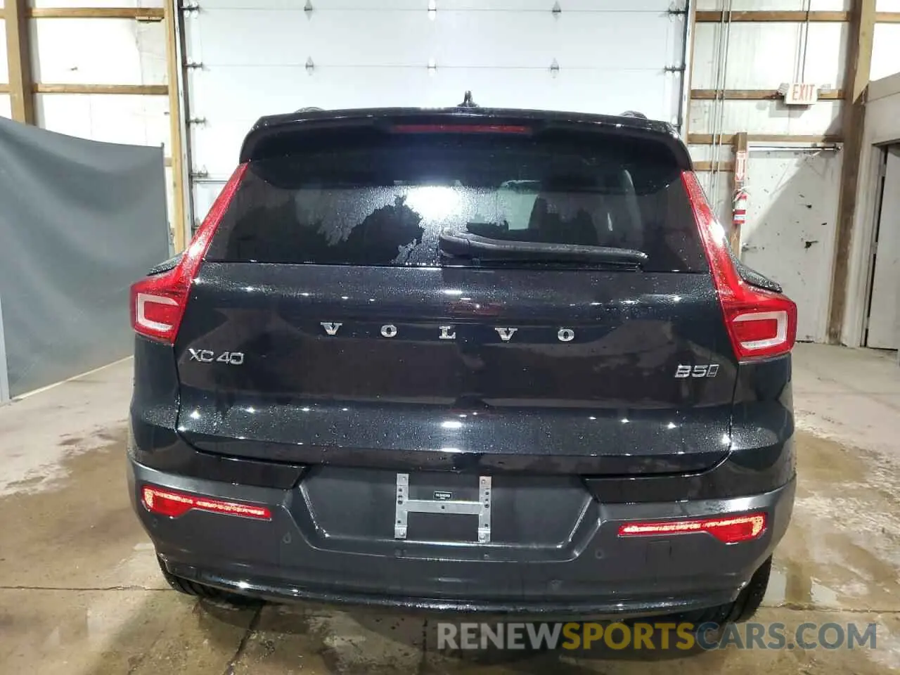 6 Photograph of a damaged car YV4L12UL8R2329506 VOLVO XC40 PLUS 2024