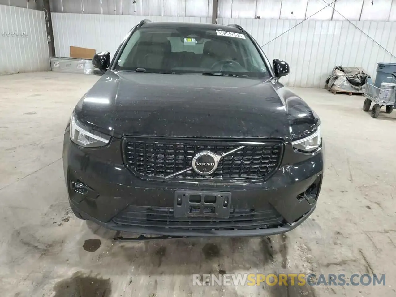5 Photograph of a damaged car YV4L12UC4S2509880 VOLVO XC40 PLUS 2025