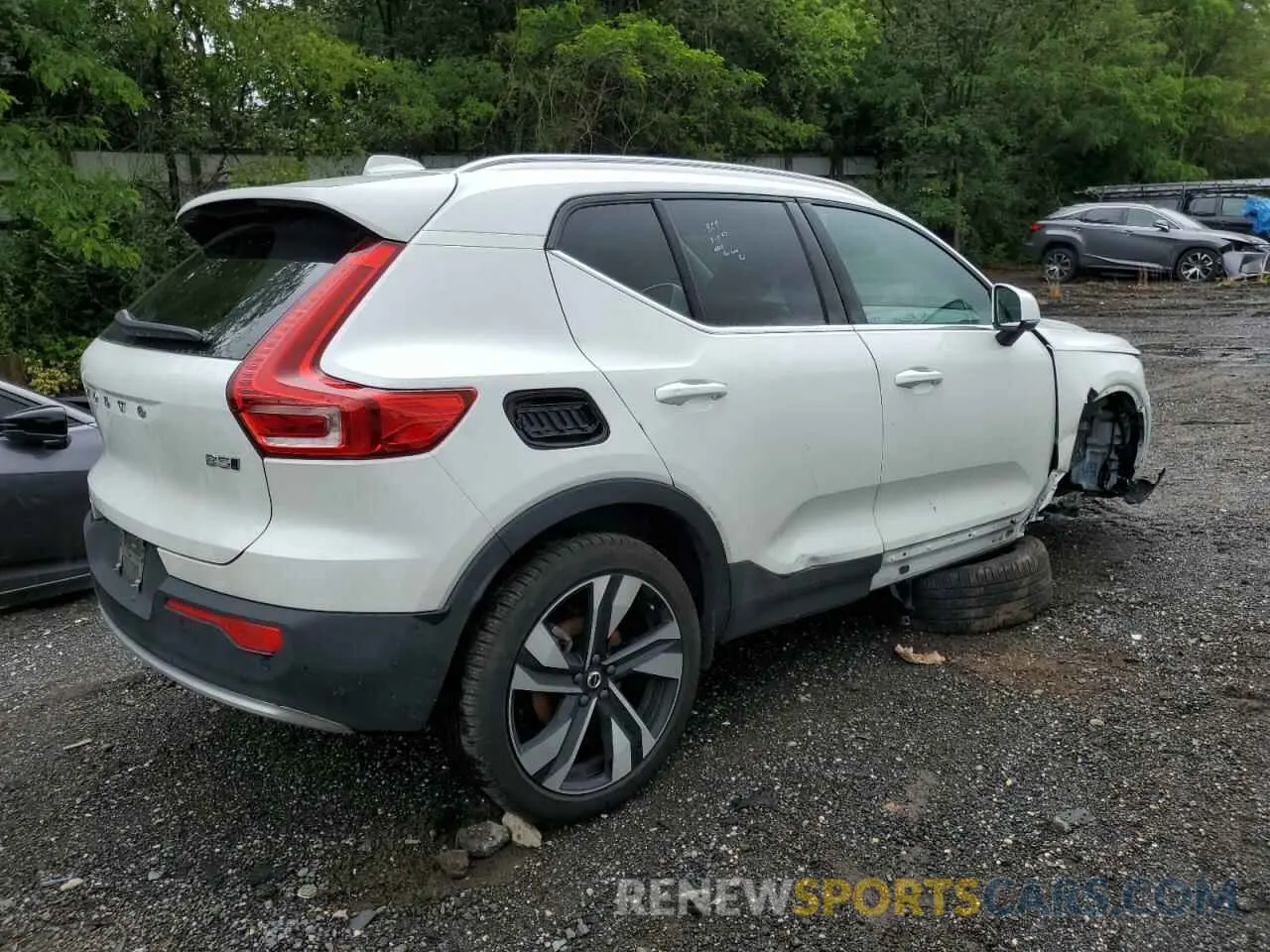 3 Photograph of a damaged car YV4L12UE3S2503506 VOLVO XC40 PLUS 2025