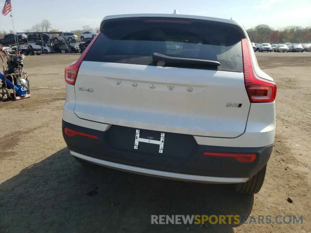 6 Photograph of a damaged car YV4L12UE6S2547385 VOLVO XC40 PLUS 2025