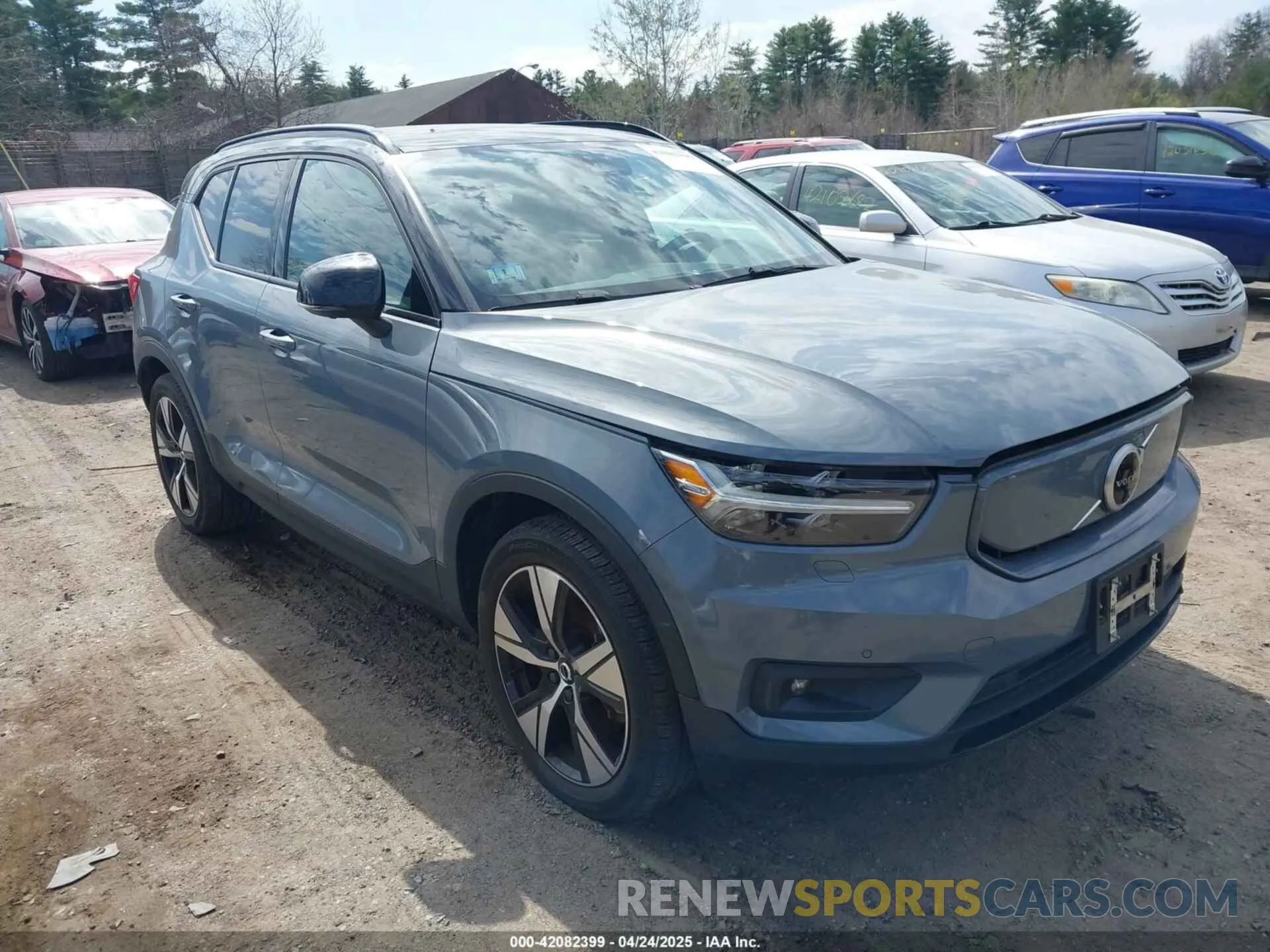 13 Photograph of a damaged car YV4ED3UR9M2600401 VOLVO XC40 RECHARGE PURE ELECTRIC 2021