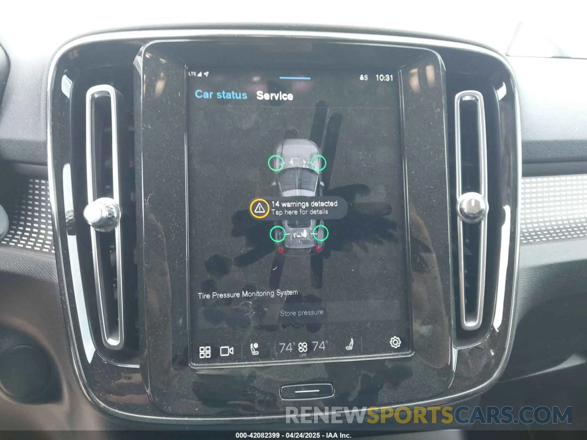 18 Photograph of a damaged car YV4ED3UR9M2600401 VOLVO XC40 RECHARGE PURE ELECTRIC 2021