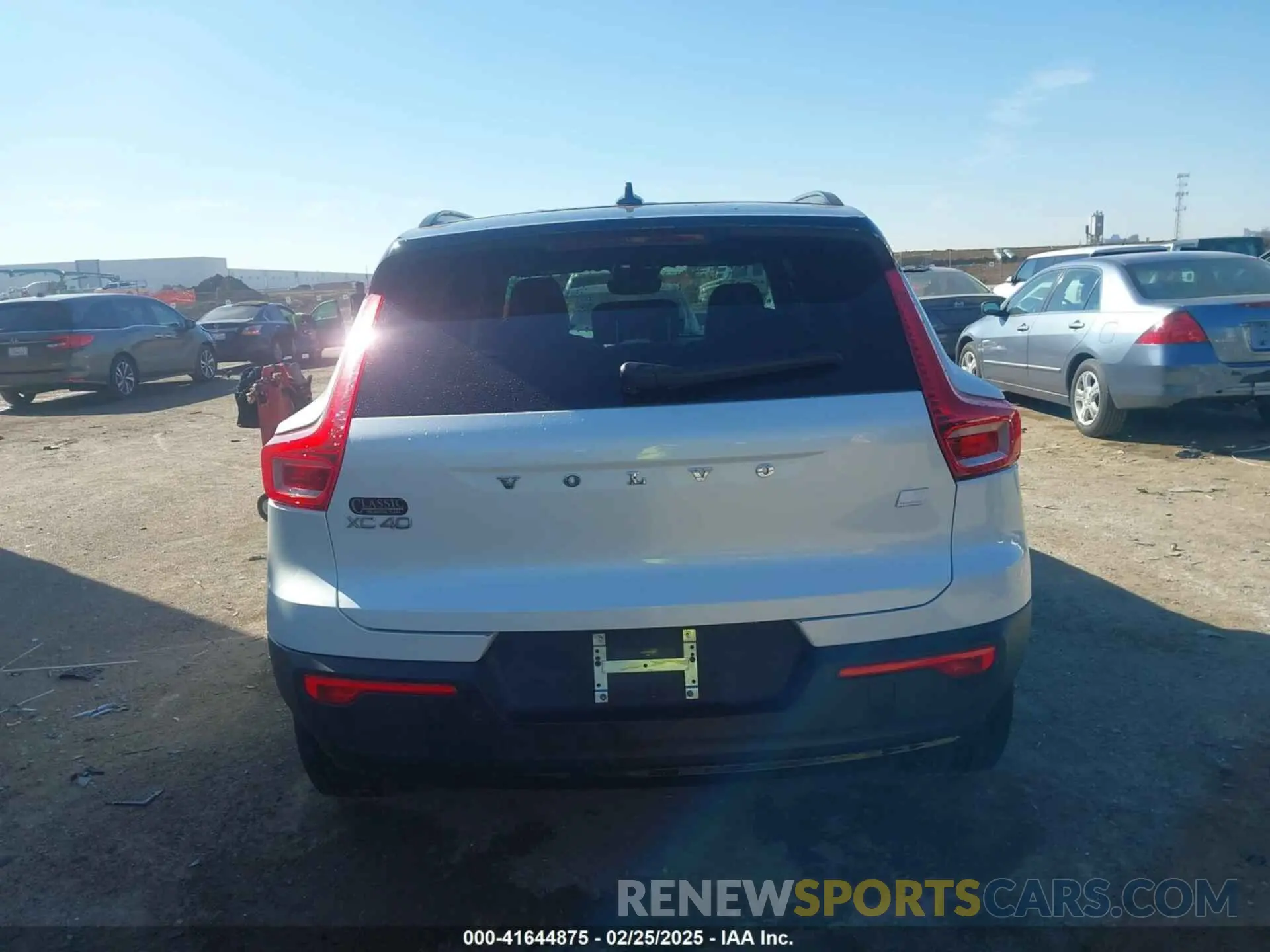 16 Photograph of a damaged car YV4ED3URXM2538118 VOLVO XC40 RECHARGE PURE ELECTRIC 2021