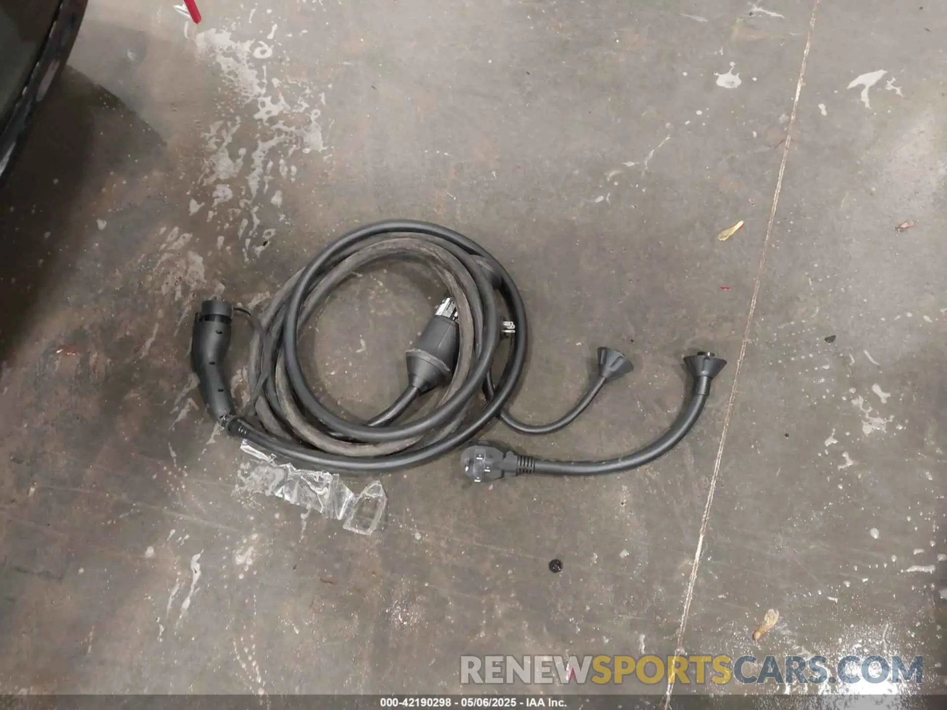 21 Photograph of a damaged car YV4ED3UM1P2023016 VOLVO XC40 RECHARGE PURE ELECTRIC 2023
