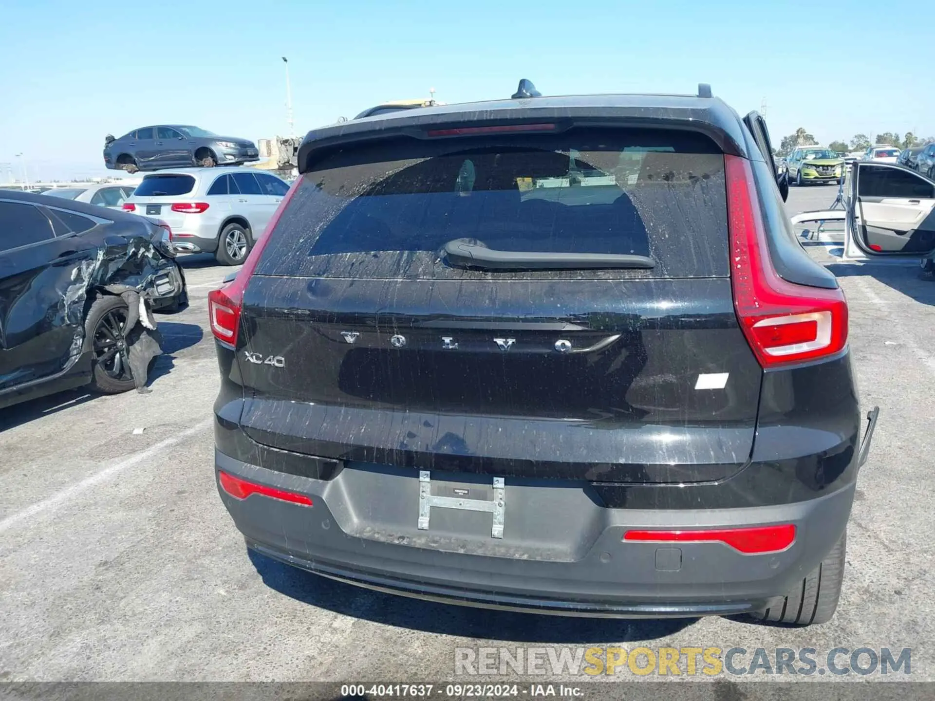 16 Photograph of a damaged car YV4ED3UM7P2951381 VOLVO XC40 RECHARGE PURE ELECTRIC 2023