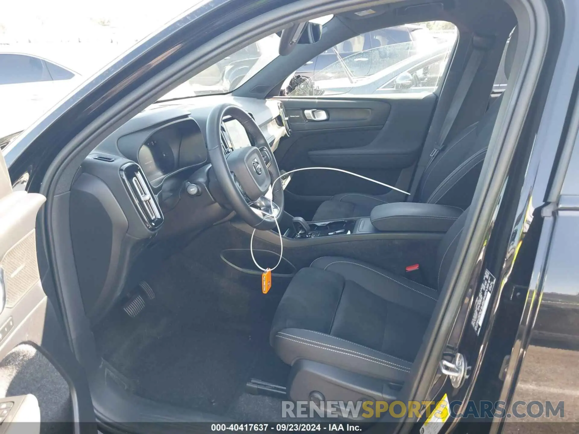 5 Photograph of a damaged car YV4ED3UM7P2951381 VOLVO XC40 RECHARGE PURE ELECTRIC 2023