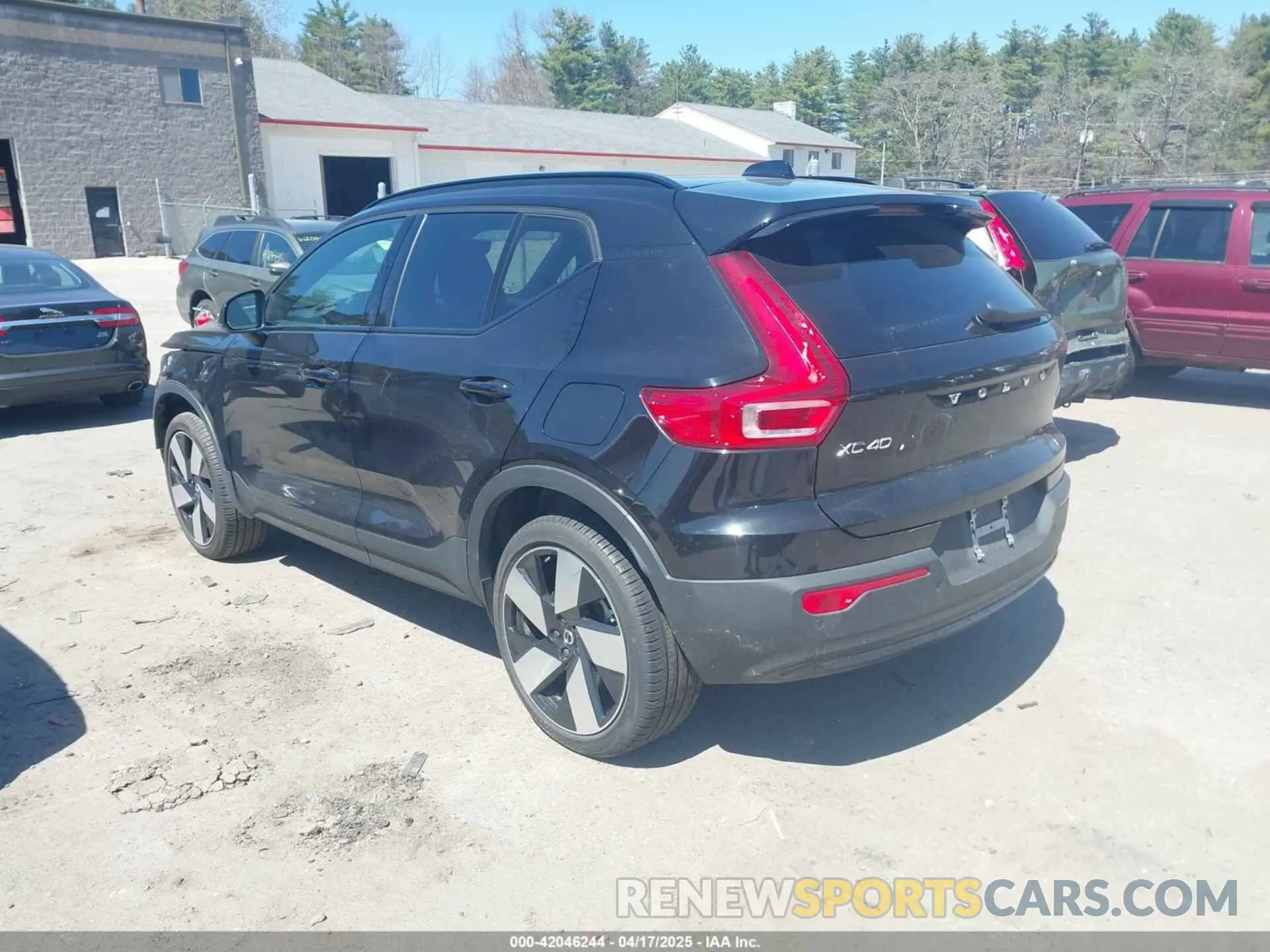 3 Photograph of a damaged car YV4ER3XL5R2273804 VOLVO XC40 RECHARGE PURE ELECTRIC 2024
