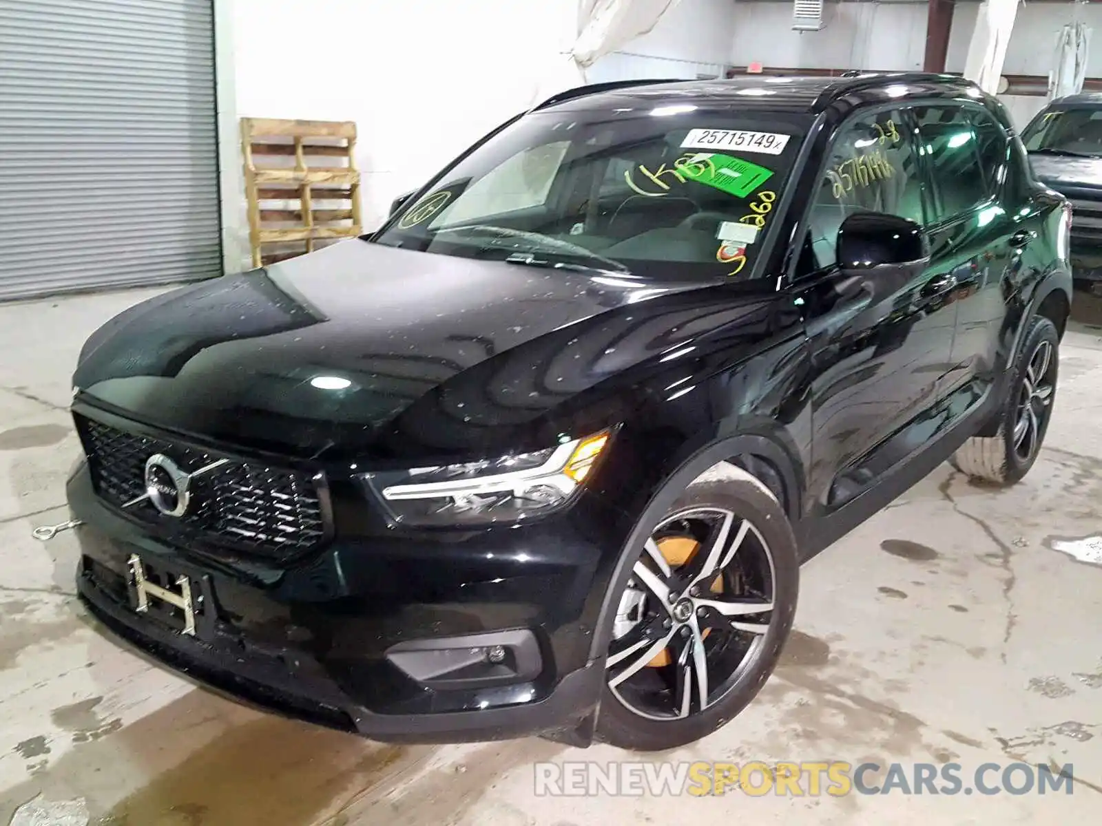 2 Photograph of a damaged car YV4162UM2K2108040 VOLVO XC40 T5 2019