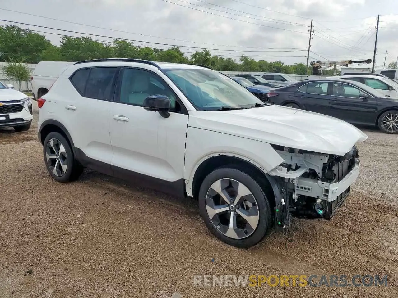 4 Photograph of a damaged car YV4K92HM3P2037055 VOLVO XC40 ULTIM 2023