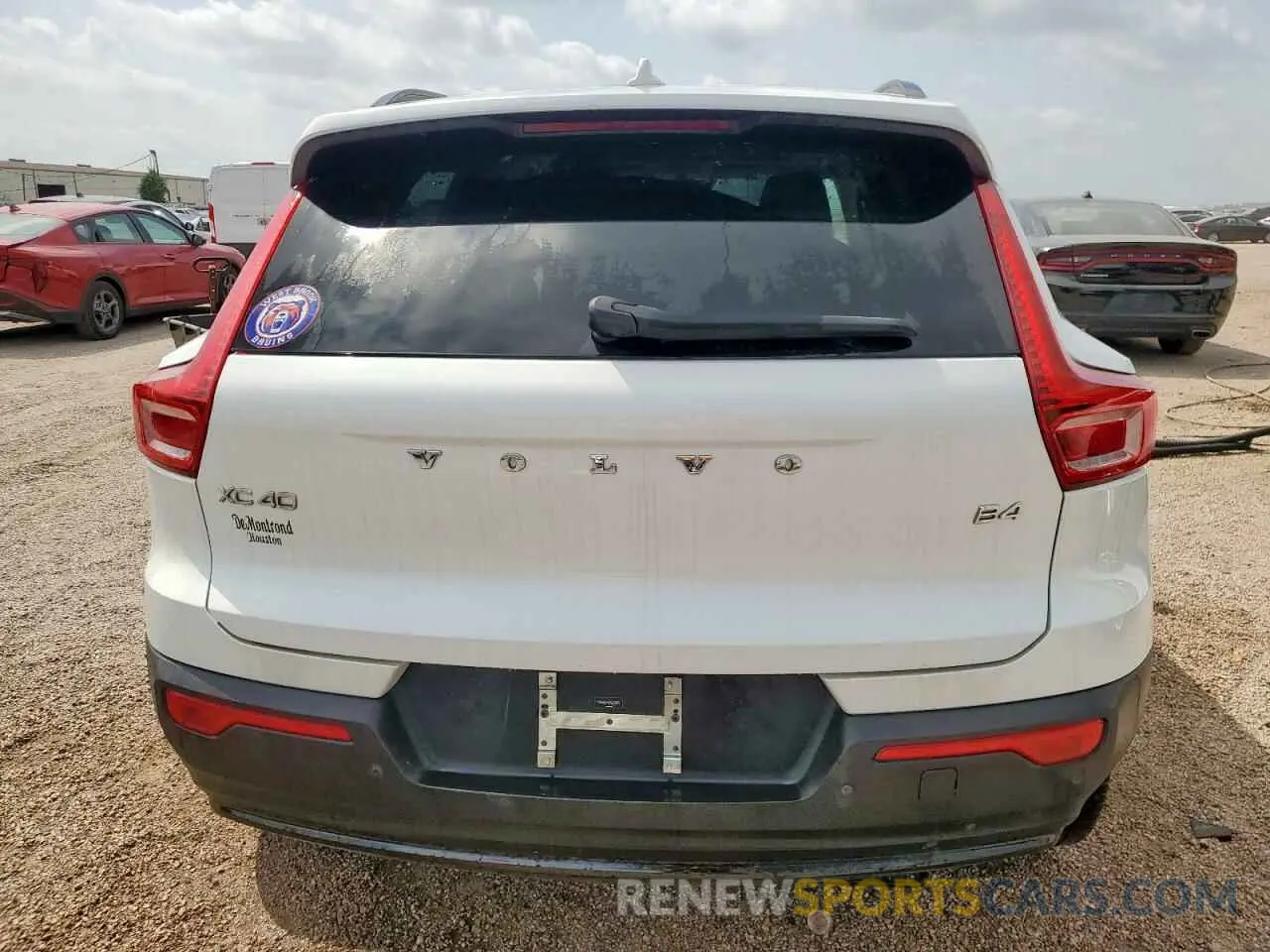 6 Photograph of a damaged car YV4K92HM3P2037055 VOLVO XC40 ULTIM 2023