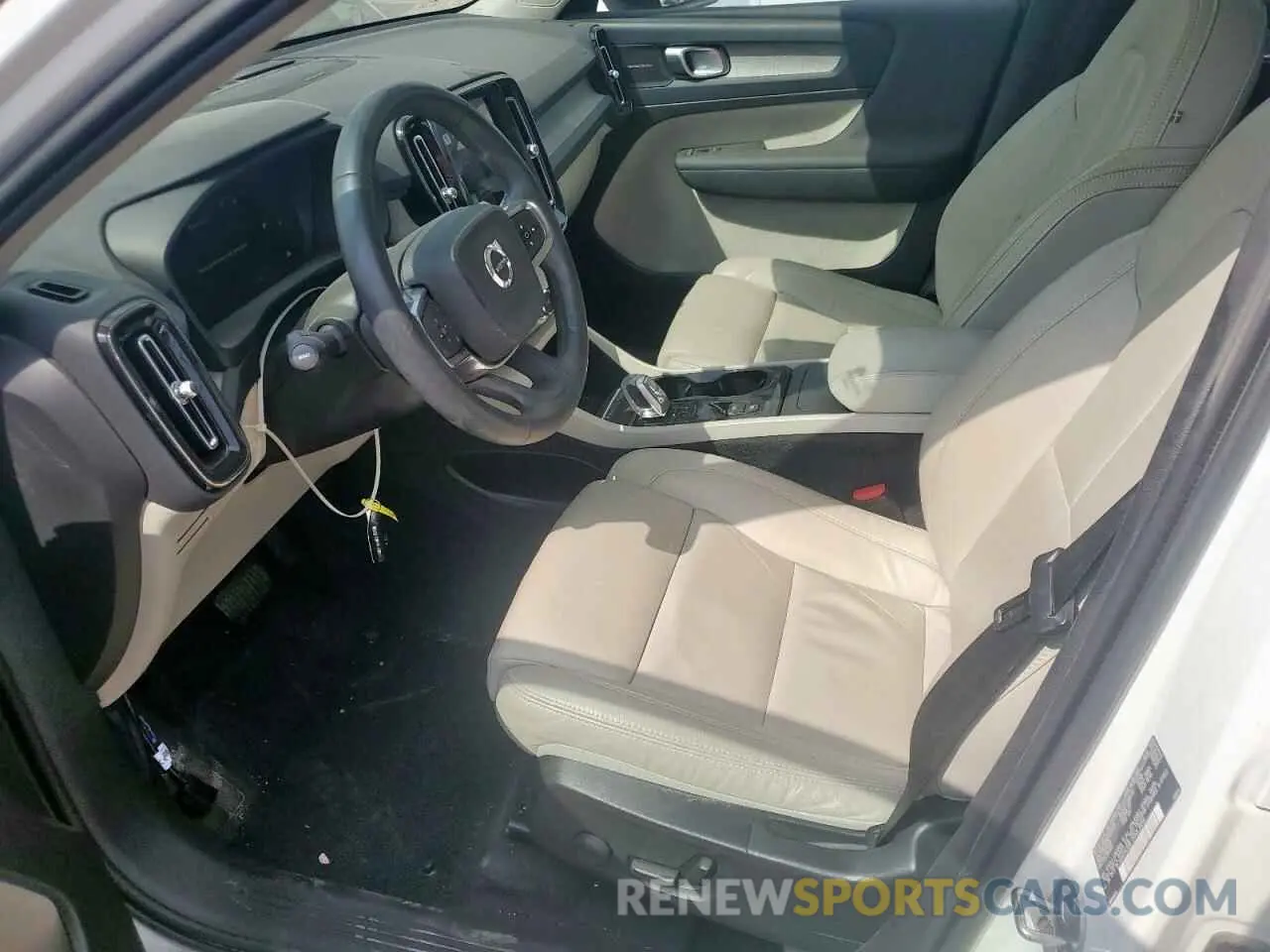 7 Photograph of a damaged car YV4K92HM3P2037055 VOLVO XC40 ULTIM 2023
