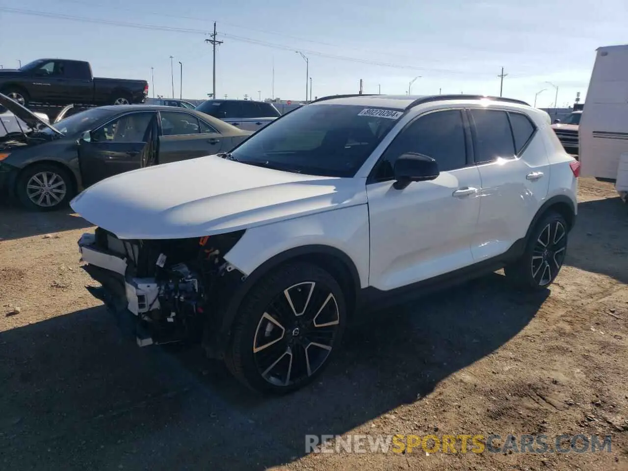 1 Photograph of a damaged car YV4L12UX4P2003752 VOLVO XC40 ULTIM 2023