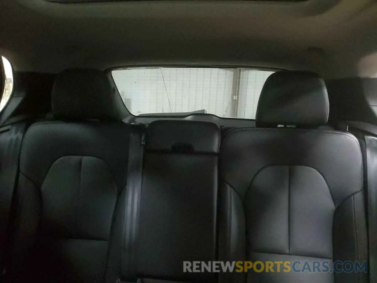 10 Photograph of a damaged car YV4L12UM3R2264427 VOLVO XC40 ULTIM 2024