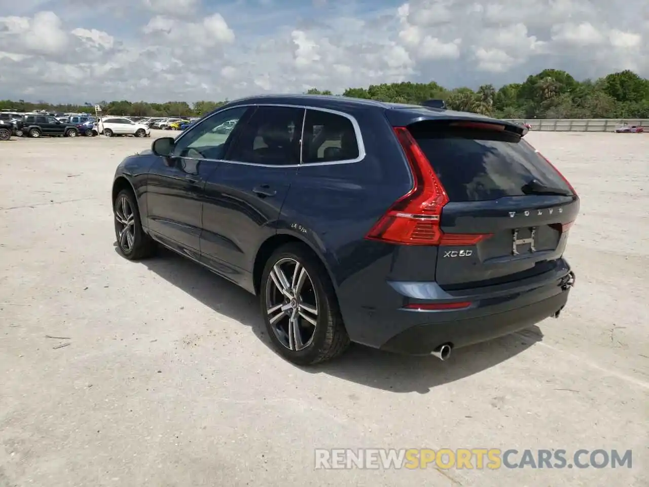 3 Photograph of a damaged car LYV102DK9KB220450 VOLVO XC60 2019