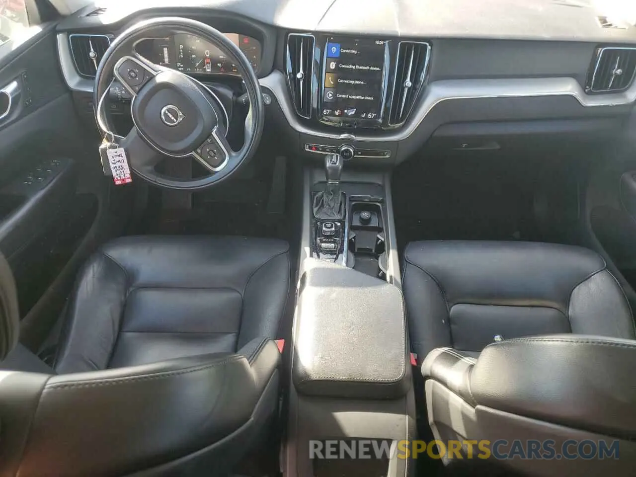 8 Photograph of a damaged car LYV102DK9KB325618 VOLVO XC60 2019