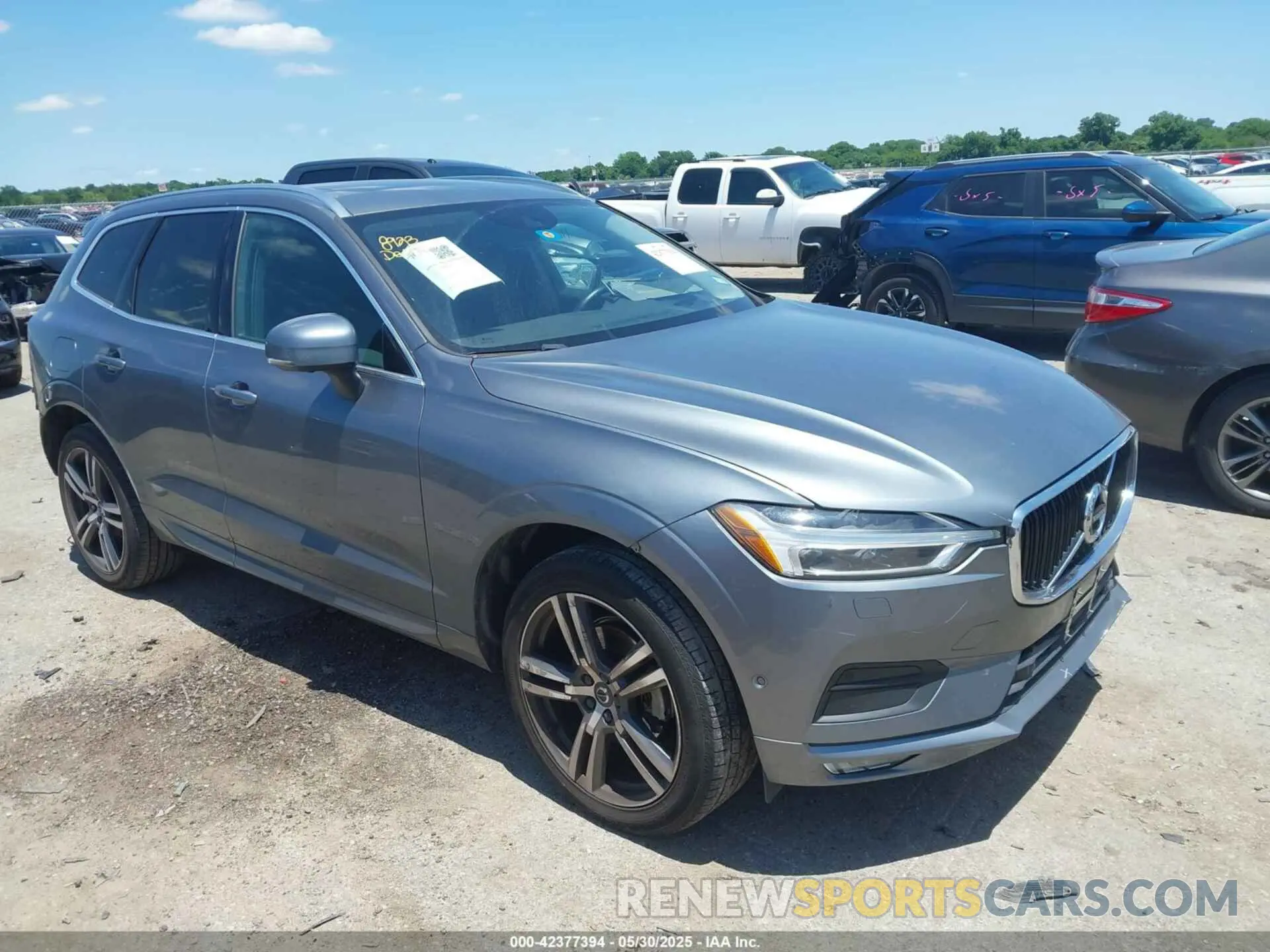 1 Photograph of a damaged car LYV102DKXKB224961 VOLVO XC60 2019