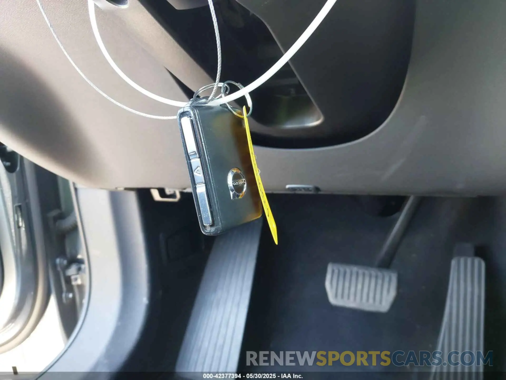 11 Photograph of a damaged car LYV102DKXKB224961 VOLVO XC60 2019