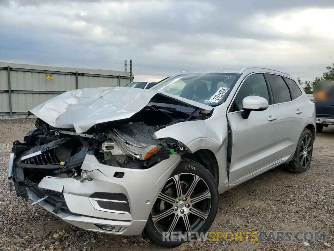 2 Photograph of a damaged car LYV102DL8KB237720 VOLVO XC60 2019