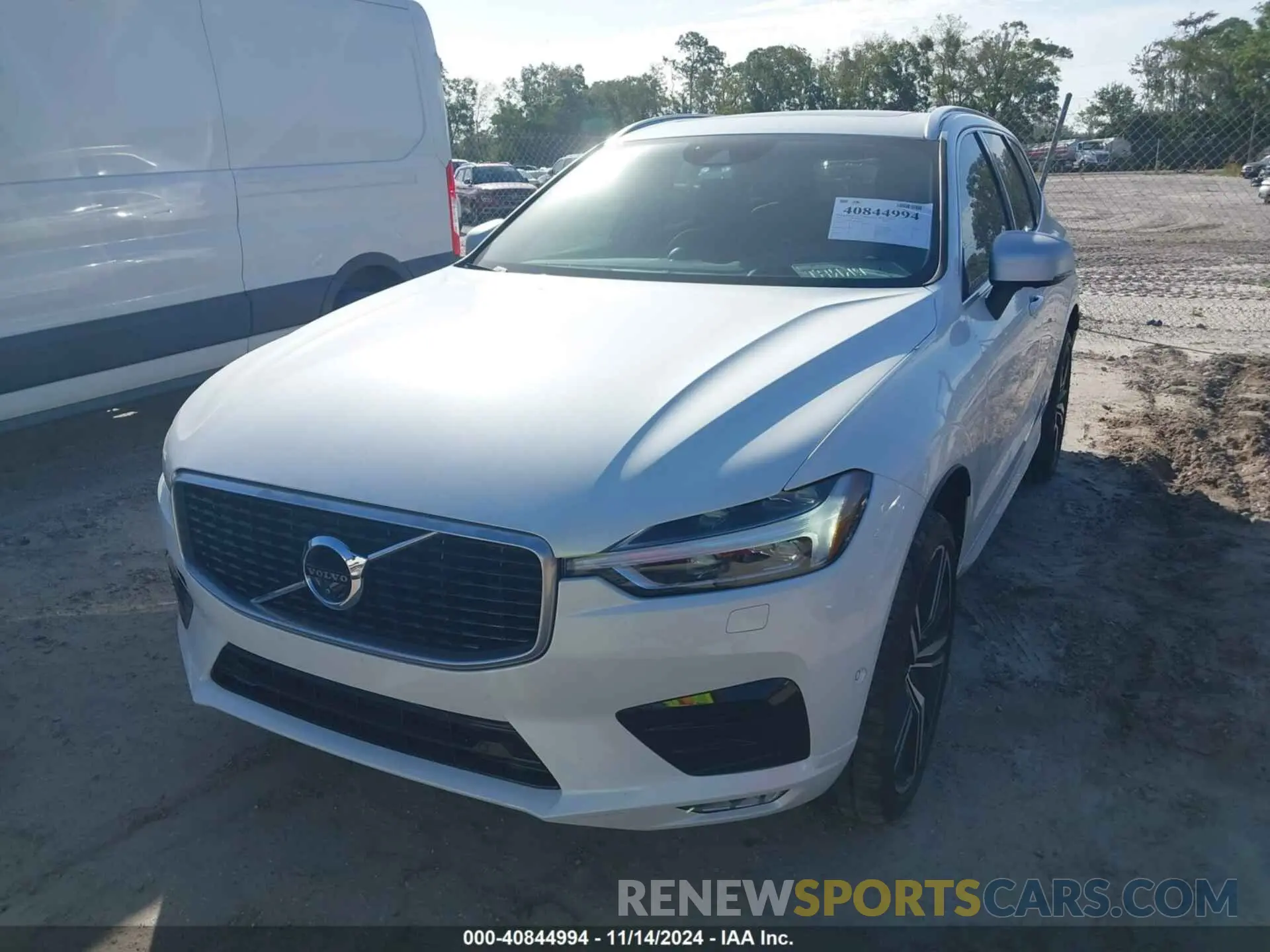6 Photograph of a damaged car LYV102DM3KB246432 VOLVO XC60 2019