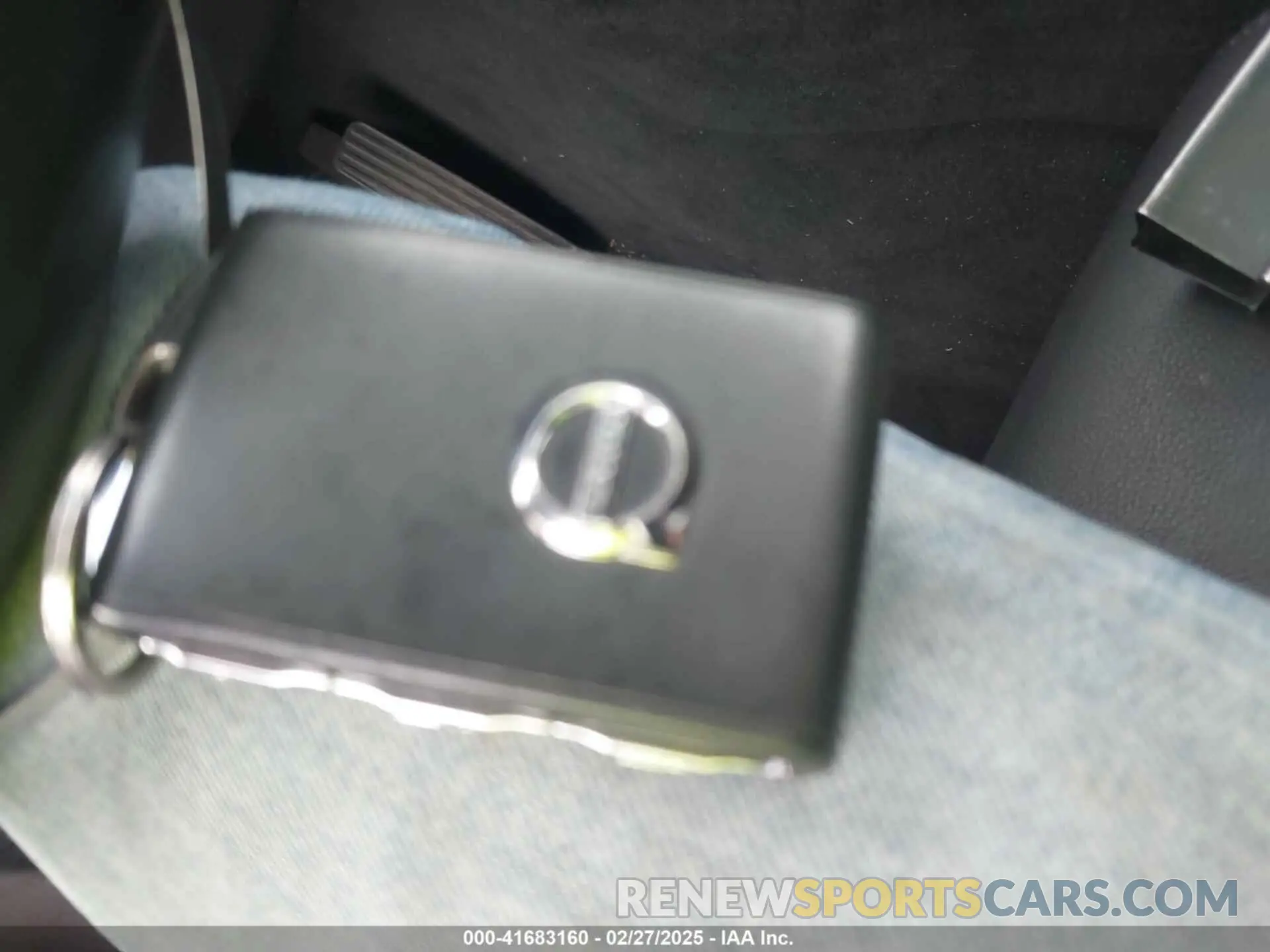 11 Photograph of a damaged car LYV102RK1KB315948 VOLVO XC60 2019