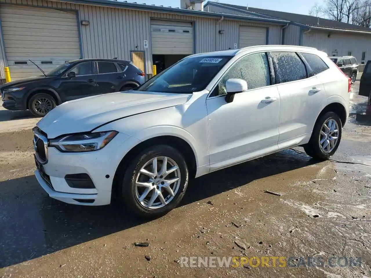 1 Photograph of a damaged car LYV102RK1KB332118 VOLVO XC60 2019