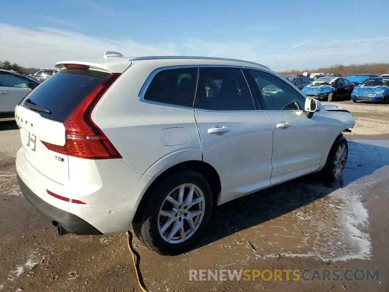 3 Photograph of a damaged car LYV102RK1KB332118 VOLVO XC60 2019