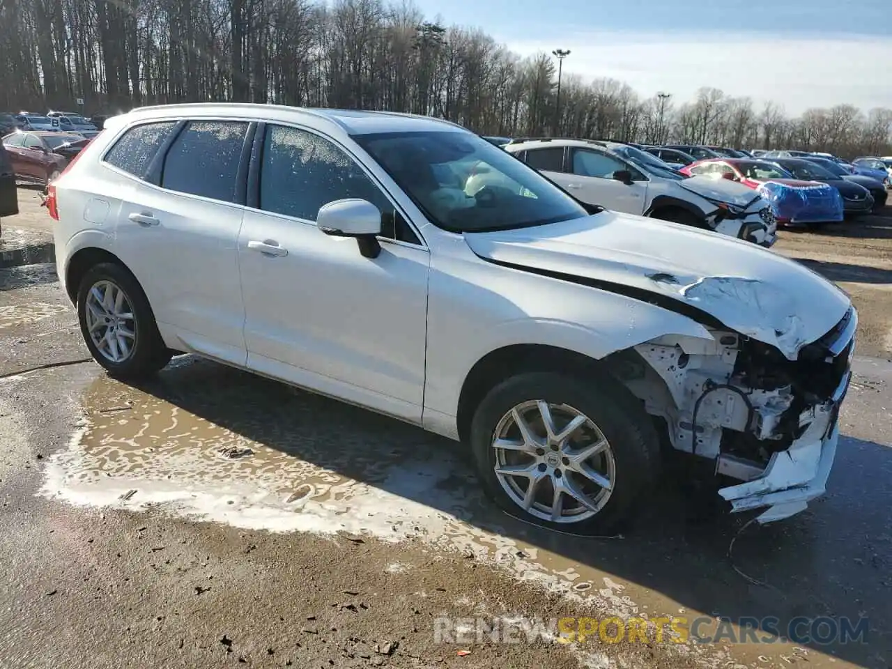 4 Photograph of a damaged car LYV102RK1KB332118 VOLVO XC60 2019