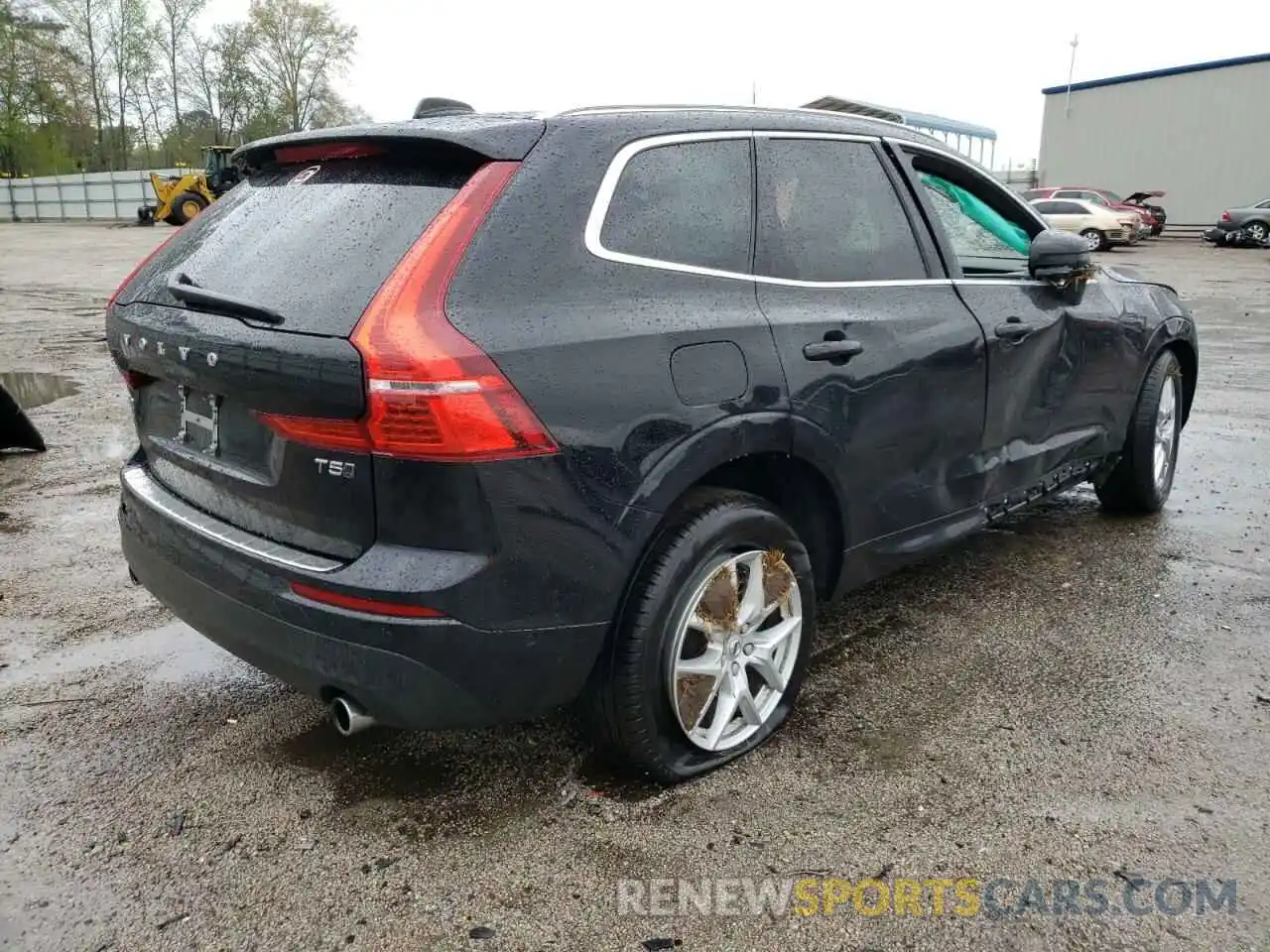 4 Photograph of a damaged car LYV102RK2KB283687 VOLVO XC60 2019