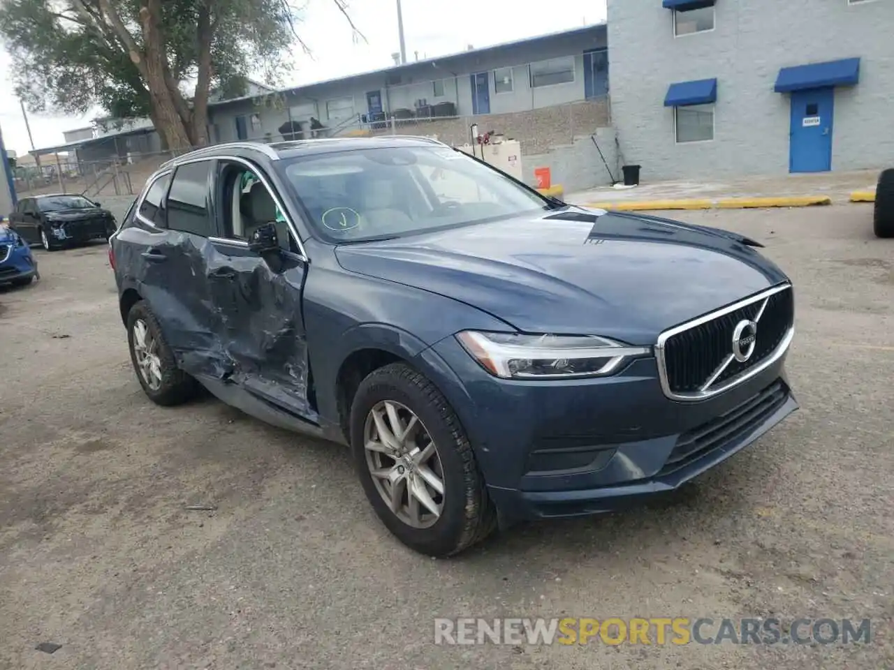 1 Photograph of a damaged car LYV102RK3KB317555 VOLVO XC60 2019