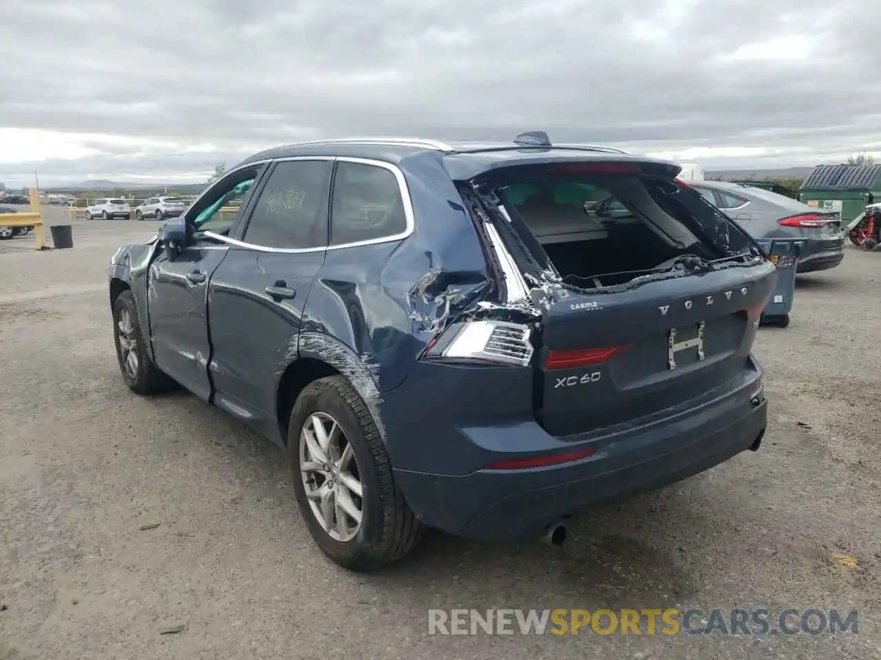 3 Photograph of a damaged car LYV102RK3KB317555 VOLVO XC60 2019