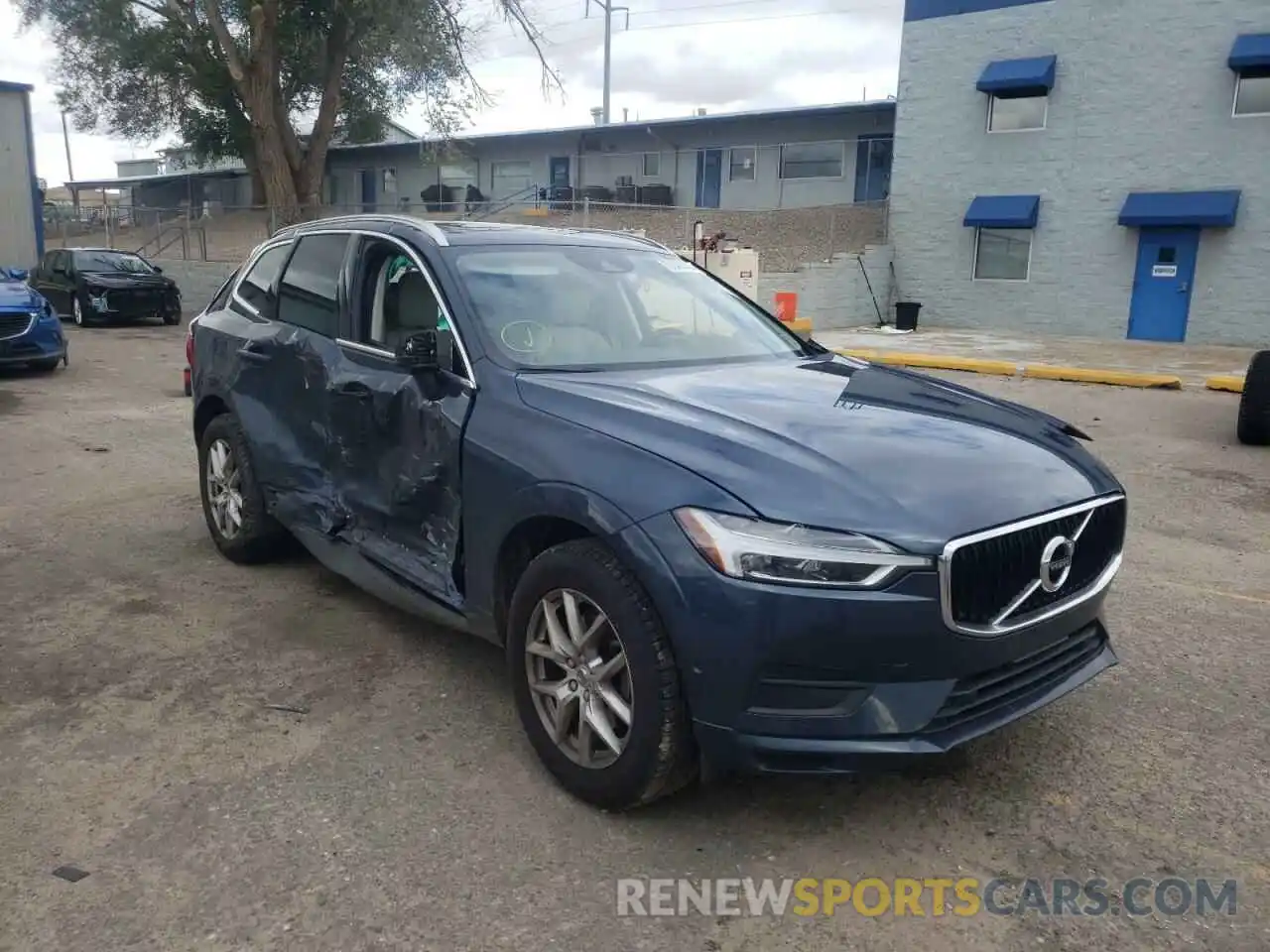 9 Photograph of a damaged car LYV102RK3KB317555 VOLVO XC60 2019