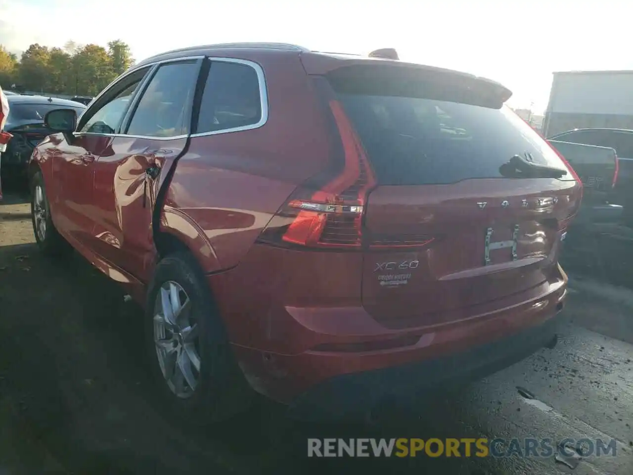 3 Photograph of a damaged car LYV102RK3KB371759 VOLVO XC60 2019